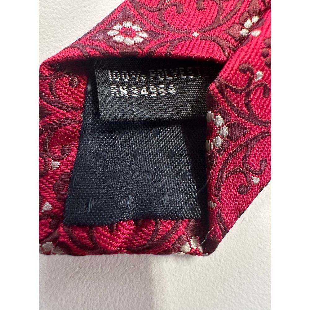 Lot of 2 Mens Neck Ties Georgio Armani and Adolfo Patterned - Picture 8 of 10